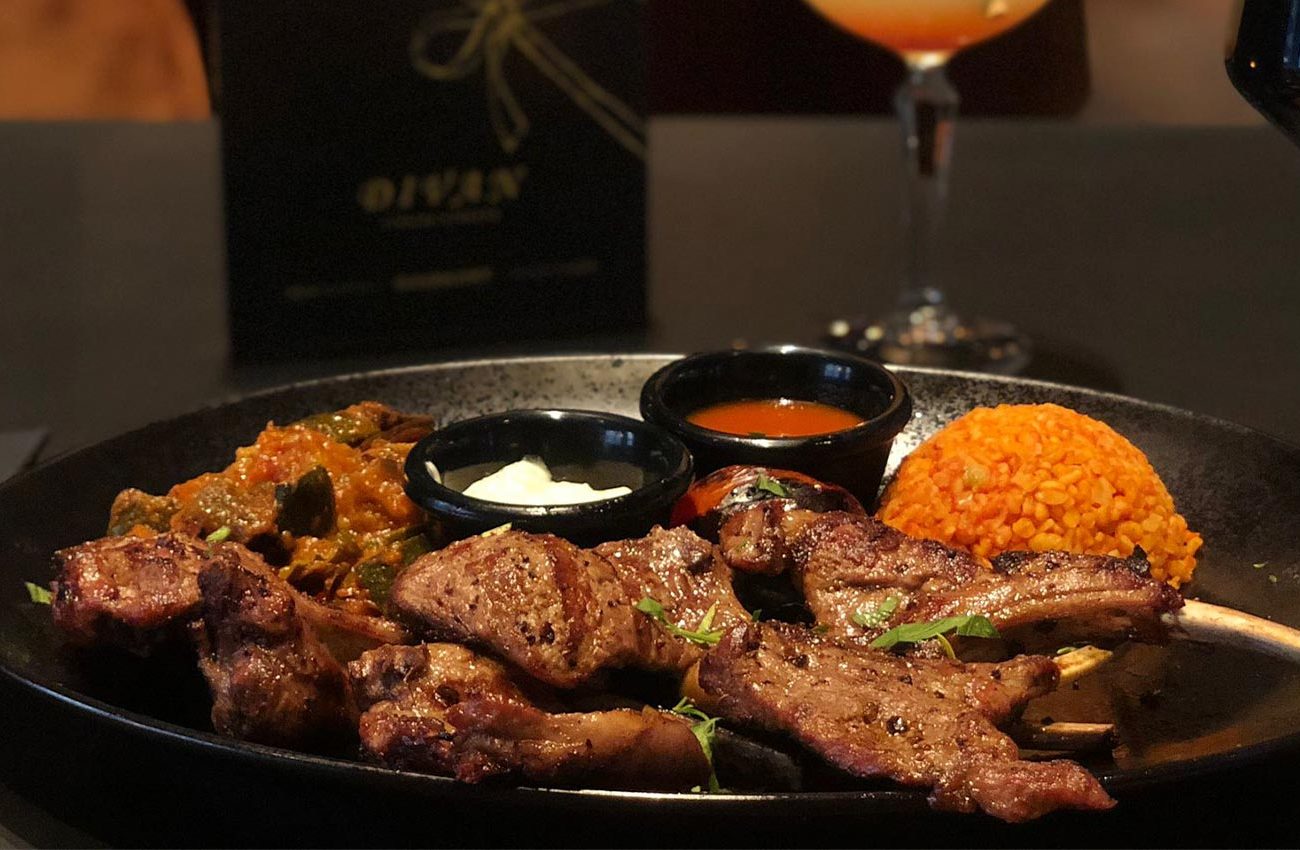 meny-divan